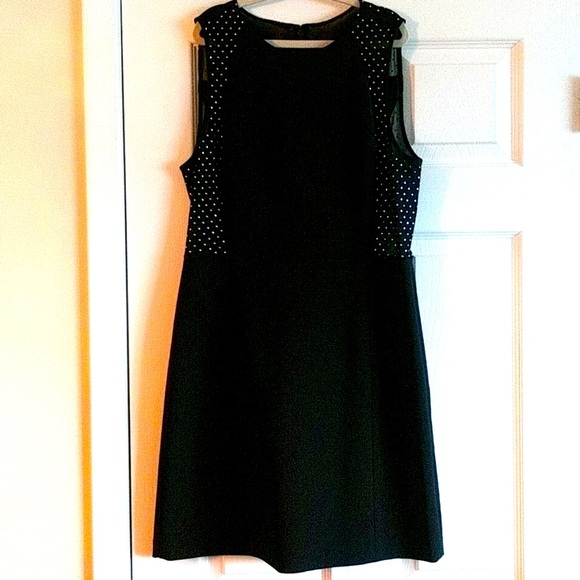 Michael Kors Dresses & Skirts - Michael Kors Classic Black Fitted Midi Dress